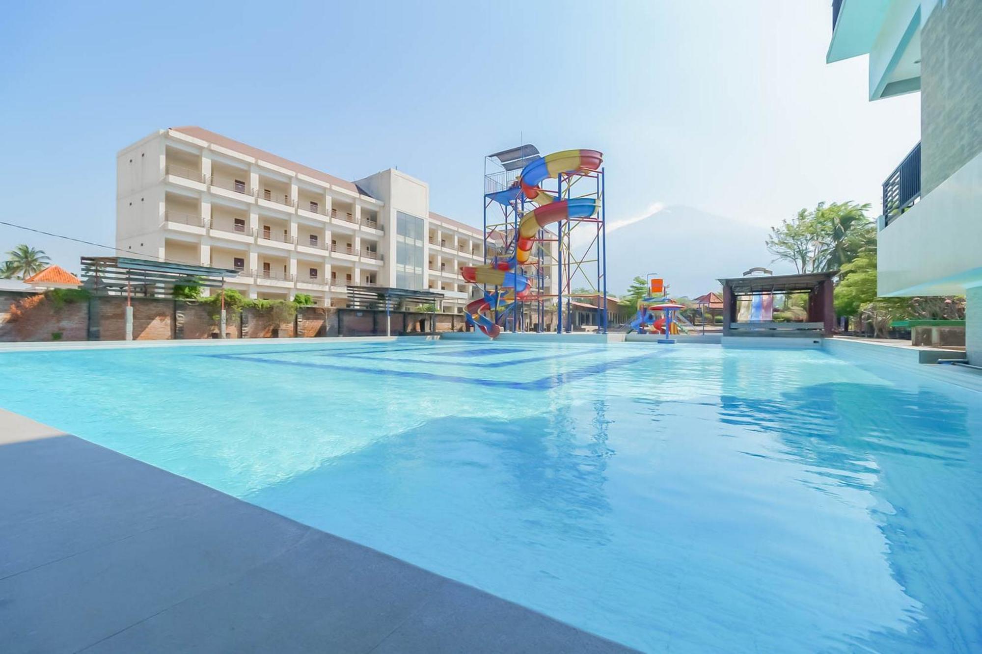 Reddoorz Resort Premium @ Sangkan Hurip Kuningan Esterno foto