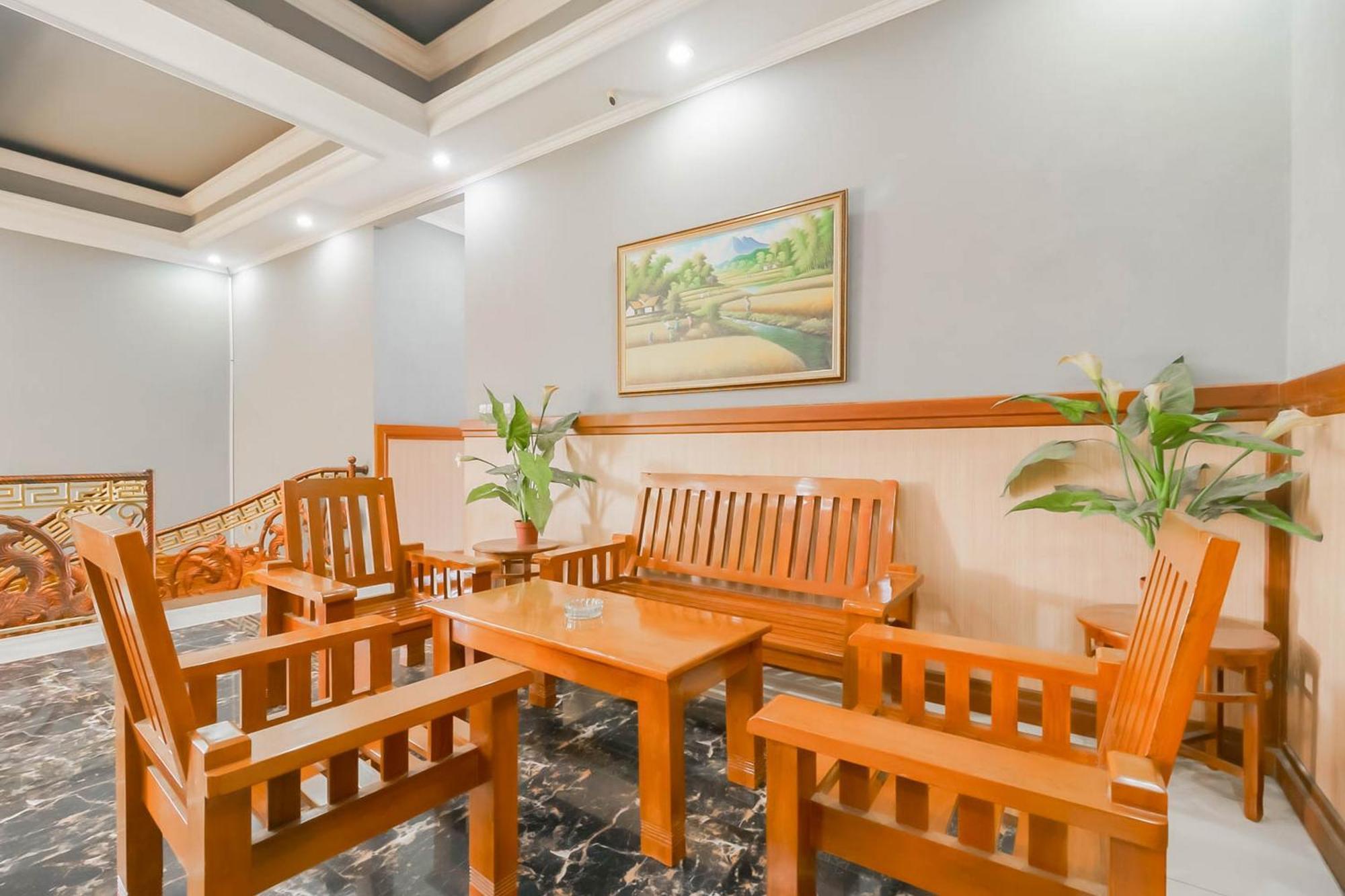 Reddoorz Resort Premium @ Sangkan Hurip Kuningan Esterno foto