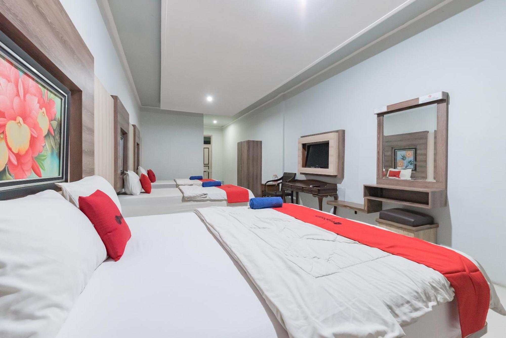 Reddoorz Resort Premium @ Sangkan Hurip Kuningan Esterno foto