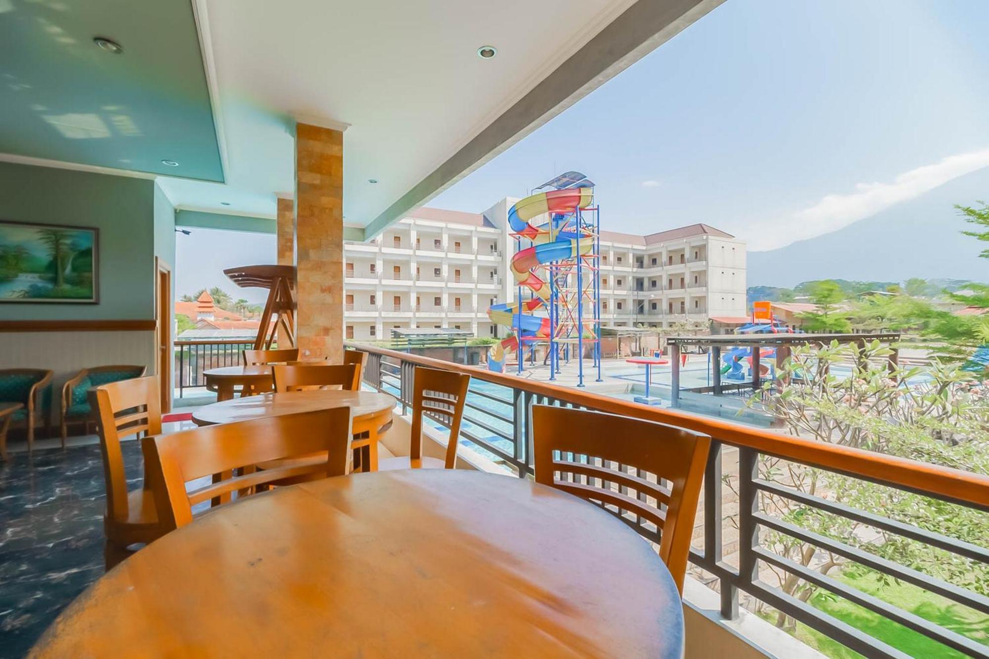 Reddoorz Resort Premium @ Sangkan Hurip Kuningan Esterno foto