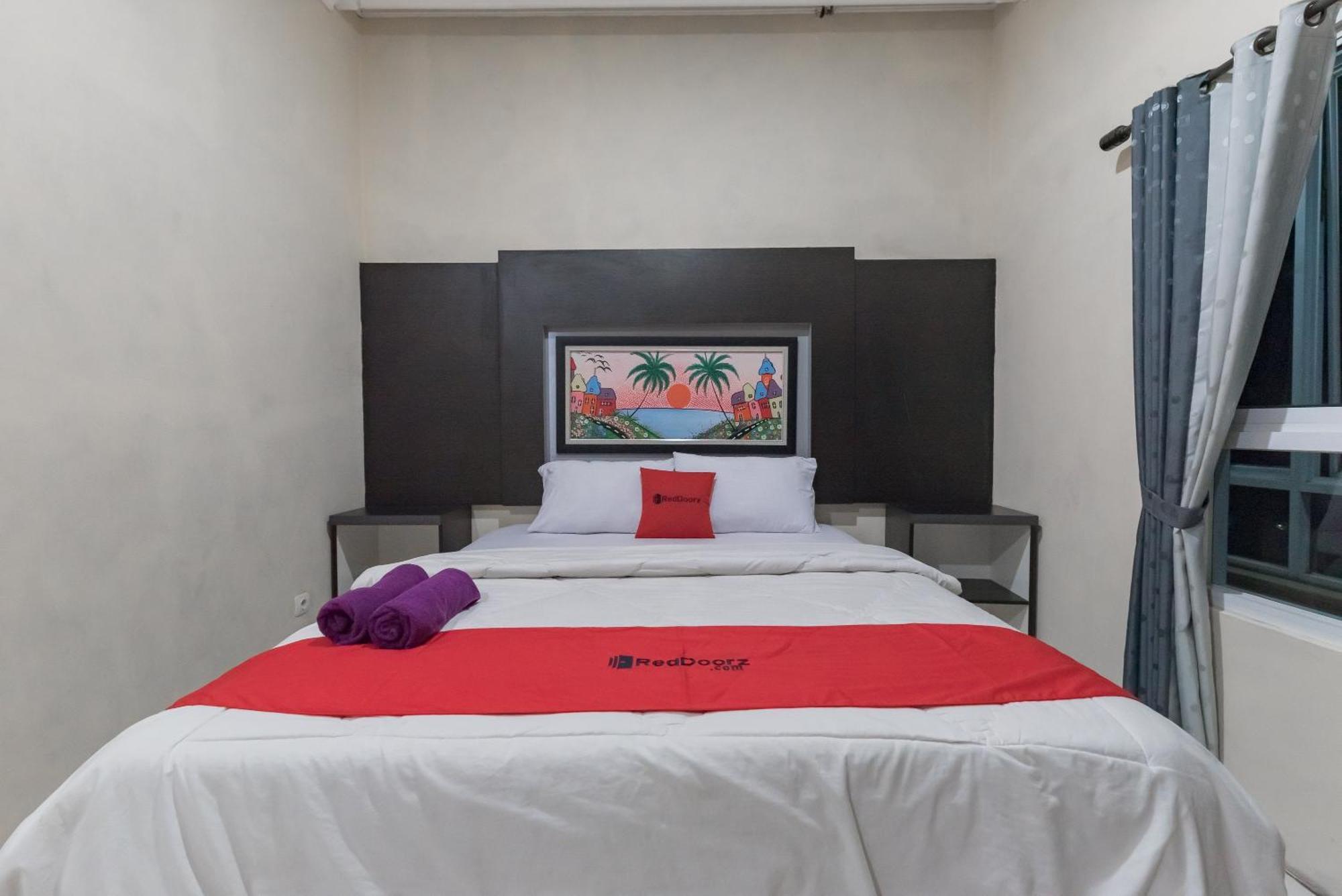 Reddoorz Resort Premium @ Sangkan Hurip Kuningan Esterno foto